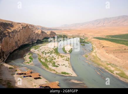 Tigris river flows through the ancient city of Hasankeyf in Batman province Stock Photo