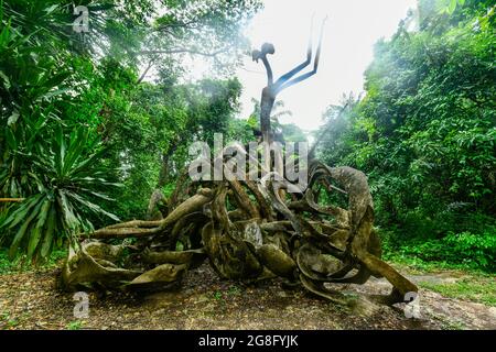 Voodoo sculptures in the Osun-Osogbo Sacred Grove, UNESCO World Heritage Site, Osun State, Nigeria, West Africa, Africa Stock Photo