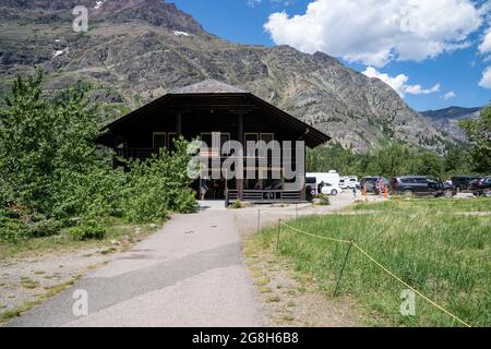 Montana, USA - July 1, 2021: The Two Medicine General Store in Glacier National Park Stock Photo