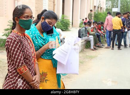 Beawar, India. 20th July, 2021. Indian students wearing protective face mask, waits to submit exam forms at government college in Beawar. (Photo by Sumit Saraswat/Pacific Press) Credit: Pacific Press Media Production Corp./Alamy Live News Stock Photo