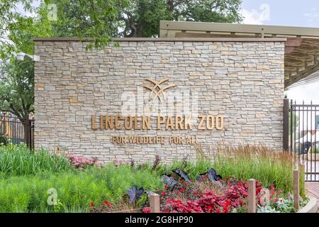 The exterior of Lincoln Park Zoo in the Lincoln Park neighborhood of Chicago. This zoo is free to everyone year round and features 1,100 animals. Stock Photo