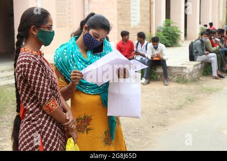 Beawar, India. 20th July, 2021. Indian students wearing protective face mask, waits to submit exam forms at government college in Beawar. (Photo by Sumit Saraswat/Pacific Press/Sipa USA) Credit: Sipa USA/Alamy Live News Stock Photo