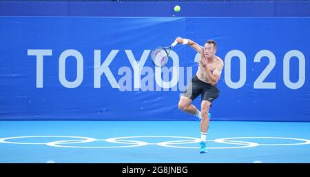 Tokio, Japan. 21st July, 2021. Tennis: Olympics, practice at Ariake Tennis Park. Philipp Kohlschreiber from Germany in action. Credit: Michael Kappeler/dpa/Alamy Live News Stock Photo