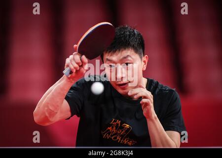 Tokyo, Japan. 21st July, 2021. Chinese table tennis player Ma Long attends a training session ahead of the Tokyo 2020 Olympic Games at Tokyo Metropolitan Gymnasium in Tokyo, Japan, July 21, 2021. Credit: Pan Yulong/Xinhua/Alamy Live News Stock Photo