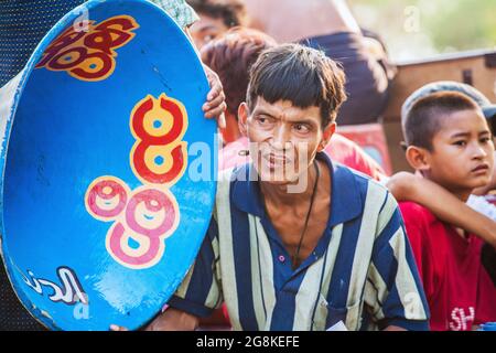 Man chewing on areca / betel nuts , Port Moresby, Papua New Guinea ...