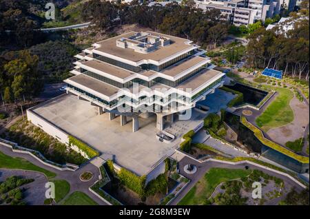 Drone shot of Geisel library at University of San Diego campus Stock Photo