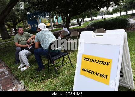 Orlando, United States. 21st July, 2021. People wait in the observation area at a mobile COVID-19 vaccination site.New COVID-19 cases in Florida have doubled in the past week, with most cases identified as the highly contagious delta variant which is surging across the country. Credit: SOPA Images Limited/Alamy Live News Stock Photo