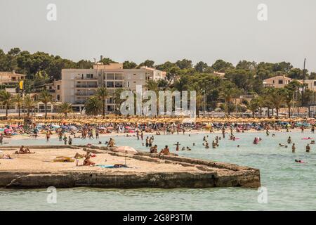 Arenal, Mallorca, Spain. 21st July, 2021. Beach life of Playa de Palma in S'Arenal (Credit Image: © John-Patrick Morarescu/ZUMA Press Wire) Stock Photo