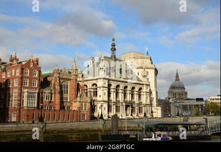 View of the Victorian buildings Sion Hall and the former City of London School now JPMorgan at 60 Victoria Embankment, London, UK Stock Photo