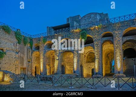 Italy, Rome, 21 July, 2021. A night vew of the roman forum on the Palatine Hill   Photo © Fabio Mazzarella/Sintesi/Alamy Live News Stock Photo