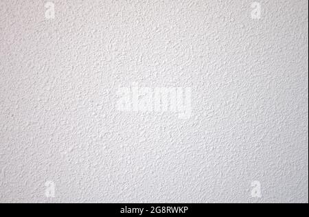 detail of a wall painted white using the gotele technique Stock Photo