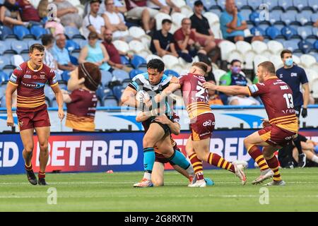 Huddersfield, UK. 22nd July, 2021. Andre Savelio (11) of Hull FC barges through in Huddersfield, United Kingdom on 7/22/2021. (Photo by Mark Cosgrove/News Images/Sipa USA) Credit: Sipa USA/Alamy Live News Stock Photo