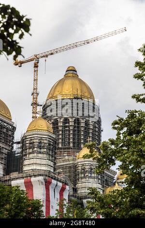 Juny, 2021 - Bucharest, Romania: People's Salvation Cathedral Catedrala Mantuirii Neamului construction site. Christian orthodox cathedral detail view Stock Photo