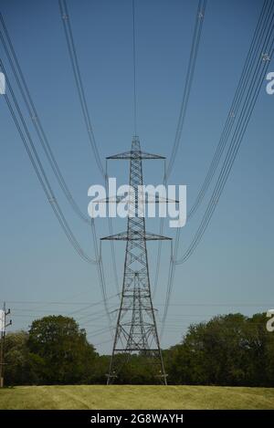 Electrical power lines and pylon Stock Photo