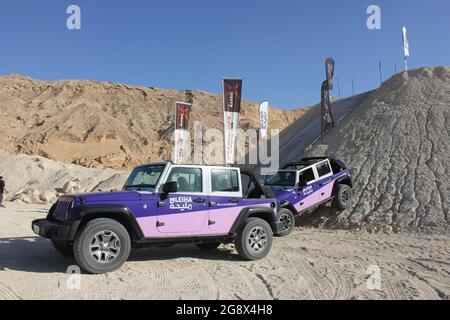 A Jeep 4x4 SUV at 'XQuarry' - the first Off-Road and Adventure Park in the Middle East - located in Mleiha desert, Sharjah, United Arab Emirates. Stock Photo