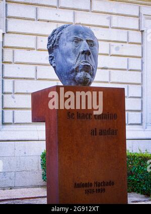 Madrid, Spain - July 12, 2021. Monument to Spanish poet Antonio Machado at principal facade of The National Library of Spain. Madrid, Spain. Stock Photo