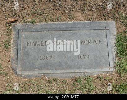 Glendale, California, USA 1st July 2021 A general view of atmosphere of actor Tom Mix Grave in Whispering Pines Section at Forest Lawn Memorial Park on July 1, 2021 in Glendale, California, USA. Photo by Barry King/Alamy Stock Photo Stock Photo