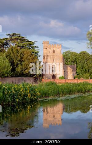 St Cyr's Church, Stonehouse, Gloucestershire and Stroudwater Navigation canal Stock Photo