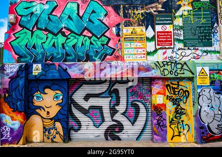 Graffiti in Trafalgar lane, Brighton Stock Photo