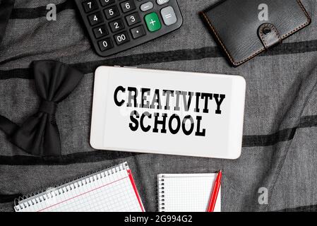 Text sign showing Creativity School. Word for students are able to use imagination and critical thinking Smartphone Voice And Video Calls, Displaying Stock Photo
