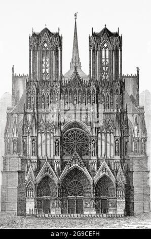 Ogival architecture. The Cathedral Notre-Dame de Paris before the restoration of Lassus and Viollet-le-Duc, 12th and 13th centuries, Paris, France. Old 19th century engraved illustration from Jesus Christ by Veuillot 1881 Stock Photo