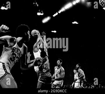 Thon Maker, a rookie player on the Milwaukee Bucks basketball team, age 19  Stock Photo - Alamy