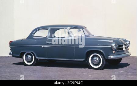 transport, car, Borgward Isabella TS, 1959, ADDITIONAL-RIGHTS-CLEARANCE-INFO-NOT-AVAILABLE Stock Photo
