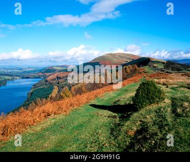 Tor Y Foel and Talybont Reservoir from Pen Rhiw Calch, Brecon Beacons National Park, Powys, Wales. Stock Photo