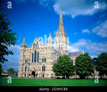 Salisbury Cathedral, Salisbury, Wiltshire. Stock Photo