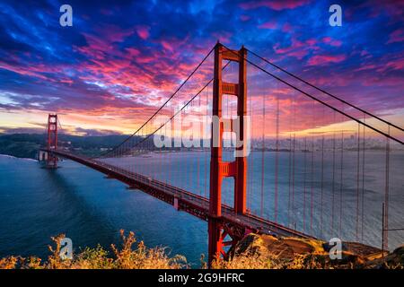 Golden Gate Bridge over a body of water Stock Photo