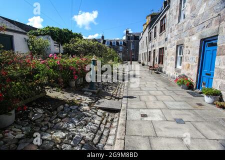 The vernacular architecture of Footdee - a historic fishing village in Aberdeen Harbour, Scotland. Stock Photo