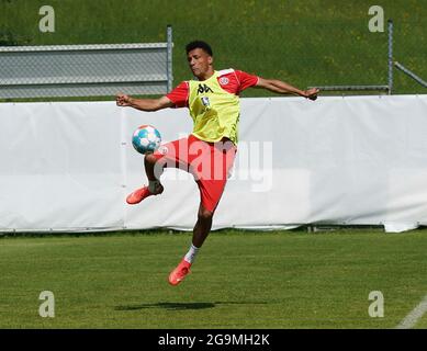 07/27/2021, Riederbau Stadium, Schwoich, training camp of FSV FSV FSV Mainz 05 in Bad Haring, Austria, in the picture the Mainz team during training in Schwoich, Karim Onisiwo (FSV FSV FSV Mainz 05) Stock Photo