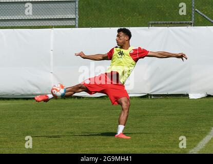 07/27/2021, Riederbau Stadium, Schwoich, training camp of FSV FSV FSV Mainz 05 in Bad Haring, Austria, in the picture the Mainz team during training in Schwoich, Karim Onisiwo (FSV FSV FSV Mainz 05) Stock Photo