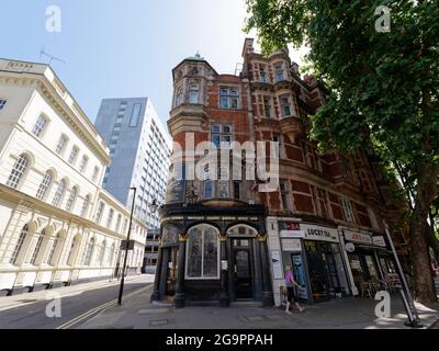 London, Greater London, England, July 17 2021: Bloomsbury Tavern, a corner pub with stained glass windows. Stock Photo