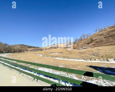 Daegwallyeong Yangtte Farm, Gangwon-do in South Korea. feed the  sheep that abound on the farm Stock Photo