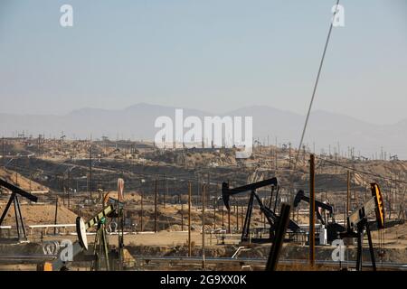 Daytime view of crude oil extraction in Bakersfield, California, USA. Stock Photo