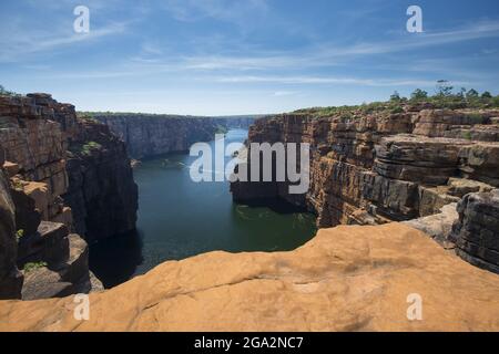 Springtime at the lookout at the King George River waterfall in the Kimberley Region, looking through the sandstone cliffs overlooking the river below Stock Photo