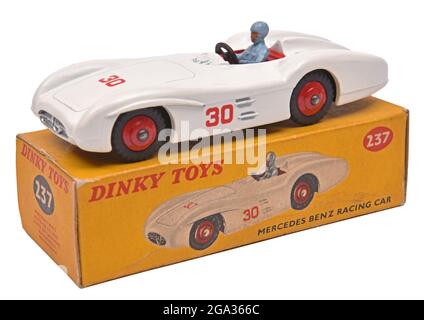 Dinky toys mercedes benz hot sale 237