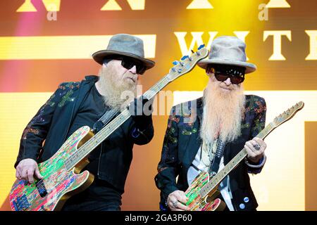 Clisson June 2019 Dusty Hill playing at the HellFest festival Billy Gibbons and Frank Beard ( ZZ Top ) Anniversary Tour © Andrea Ripamonti / Alamy Stock Photo