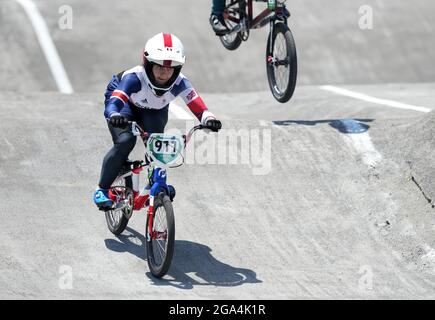 Great Britain's Bethany Shriever (second left) in the Women's BMX Racing Quarterfinals Run 3 Heat 3 at Ariake Urban Sports Park on the sixth day of the Tokyo 2020 Olympic Games in Japan. Picture date: Thursday July 29, 2021. Stock Photo