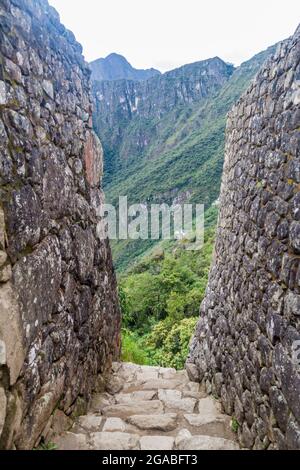 Preserved walls of Machu Picchu ruins, Peru Stock Photo - Alamy