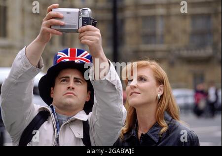 Friends  TV Series 1994 - 2004 USA Created by David Crane, Marta Kauffman Season 4, episode 23 : The One with Ross's Wedding: Part 1 Matt LeBlanc, Sarah Ferguson Stock Photo