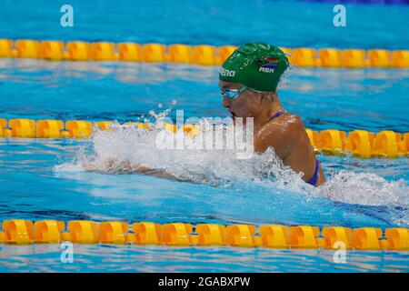 Tokyo, Kanto, Japan. 30th July, 2021. Tatjana Schoenmaker (RSA) competes in the women's 200m breaststroke final during the Tokyo 2020 Olympic Summer Games at Tokyo Aquatics Centre. (Credit Image: © David McIntyre/ZUMA Press Wire) Stock Photo