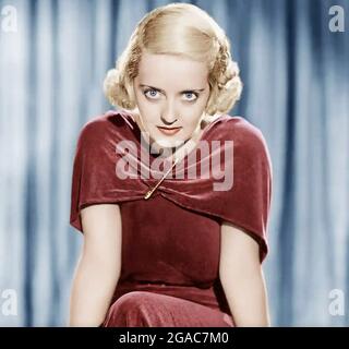 BETTE DAVIS (1908-1989) American film actress about 1935 Stock Photo