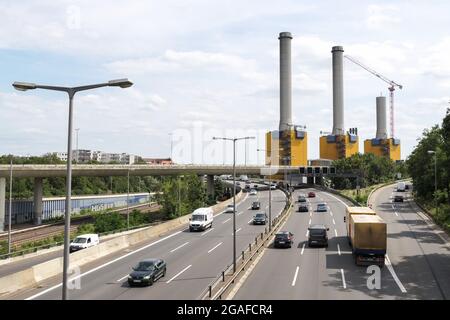 Berlin, Germany. 30th July, 2021. Vehicles make their ways on roads in Berlin, capital of Germany, on July 30, 2021. Germany's gross domestic product (GDP) rose by 1.5 percent in the second quarter (Q2) this year compared with the previous quarter, the Federal Statistical Office (Destatis) said on Friday. Credit: Stefan Zeitz/Xinhua/Alamy Live News