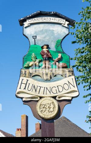 Huntingdon town sign, Princes Street, Huntingdon, Cambridgeshire, England, United Kingdom Stock Photo