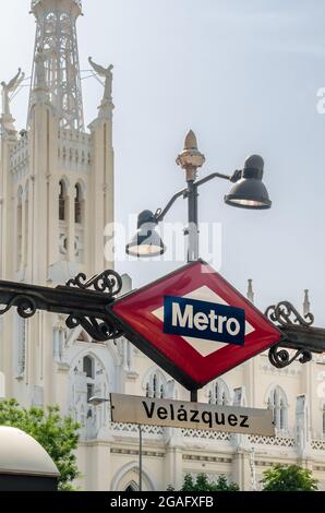 MADRID, SPAIN – JULY 23, 2021: Madrid Metro sign at Velazquez subway station Stock Photo