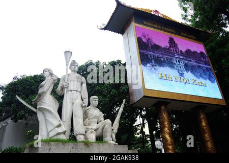 Stone sculpture carving warriors hero statue monument of Tuong Dai Quyet Tu park for vietnamese people and foreign travelers travel visit at Hoan Kiem Stock Photo