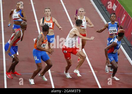 Tokyo, Japan. 31st July, 2021. Athletes compete in the 4X400 Mixed Relay at the Athletics competition during the Tokyo Summer Olympics in Tokyo, Japan, on Saturday, July 31, 2021. Photo by Bob Strong/UPI. Credit: UPI/Alamy Live News Stock Photo