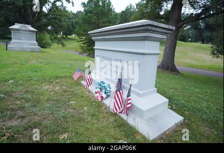 St. Louis, United States. 31st July, 2021. The headstone for the gravesite of radio host Rush Limbaugh has finally been completed at Bellefontaine Cemetery in St. Louis on Saturday, July 31, 2021. Limbaugh died on February 17 at the age of 70. Photo by Bill Greenblatt/UPI Credit: UPI/Alamy Live News Stock Photo